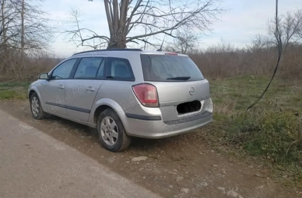 OPEL Astra 2004 — imagine 4