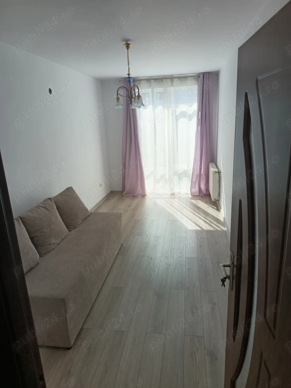 Apartament de închiriat — fotografia 1