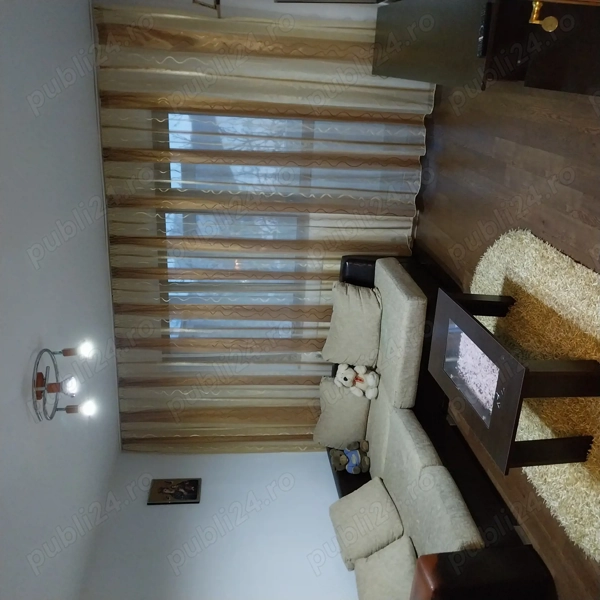 Apartament 2 camere de vanzare — fotografia 1