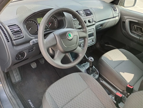 SKODA Fabia 2011 — imagine 5