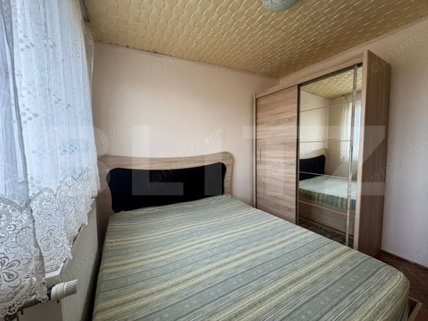 Apartament cu 3 camere in Hunedoara — fotografia 1