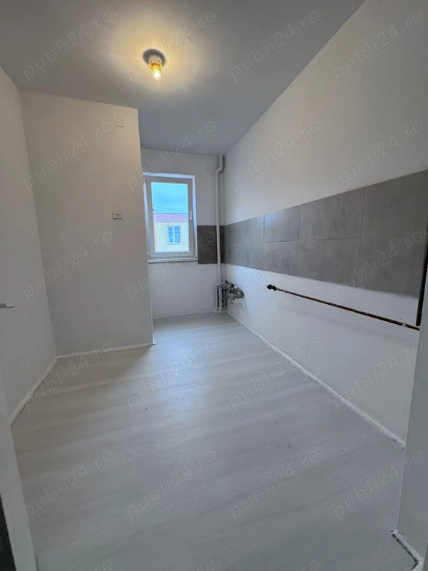 Apartament cu 2 camere de vanzare-zona Sacele — fotografia 1