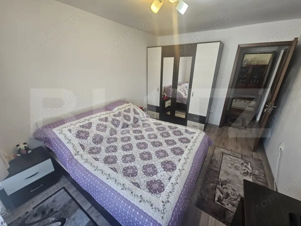 Apartament de vanzare 4 camere - Beclean — fotografia 3