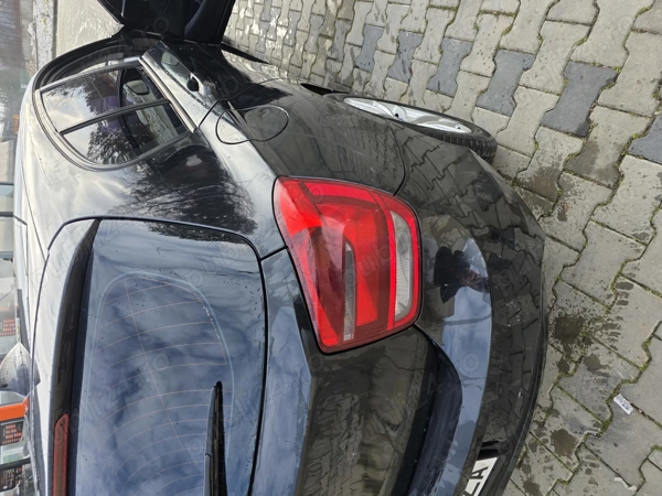 BMW 1 Series 2012 — imagine 8