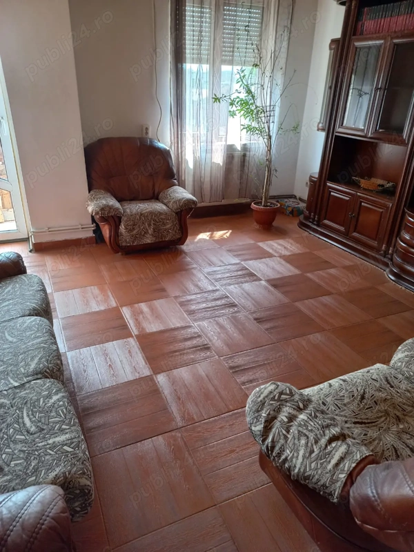 Apartament 3 camere, B.dul Castanilor — fotografia 1