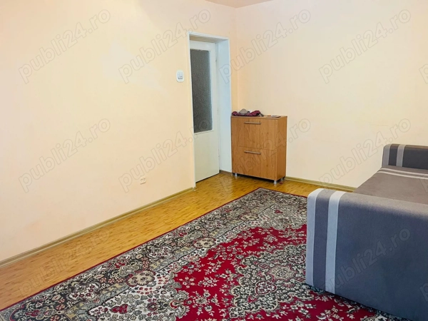 Apartament 3 camere de vanzare — fotografia 3