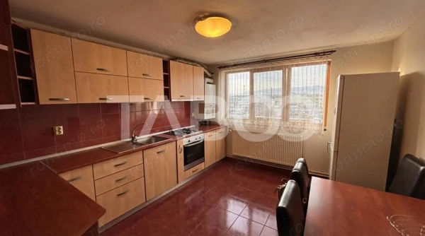 Apartament de vanzare cu 4 camere 103 mpu+ balcon zona Turnisor Sibiu — fotografia 2