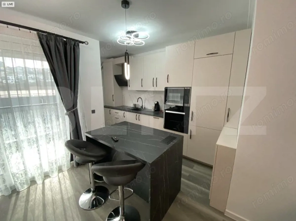 Apartament 2 camere, ultrafinisat, la cheie, etaj intermediar, zona Vivo — fotografia 3