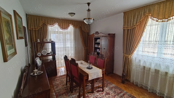Apartament 3 camere de vanzare - direct proprietar — fotografia 3