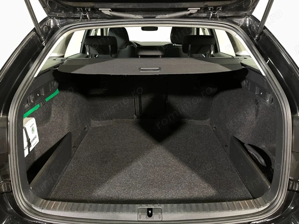 SKODA Octavia 2021 — imagine 12