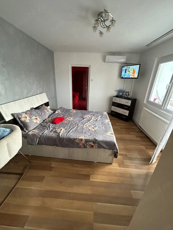 De vanzare apartament cu 2 camere, in zona Anaf, mobilat și utilat — fotografia 2