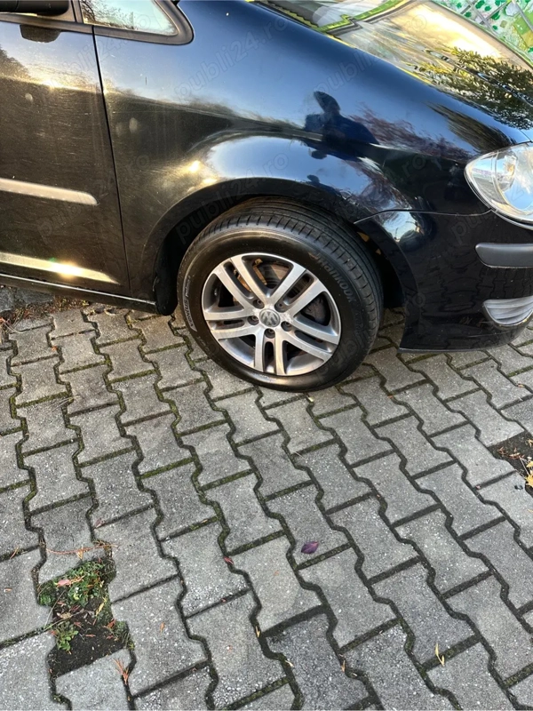 VOLKSWAGEN Touran 2007 — imagine 3