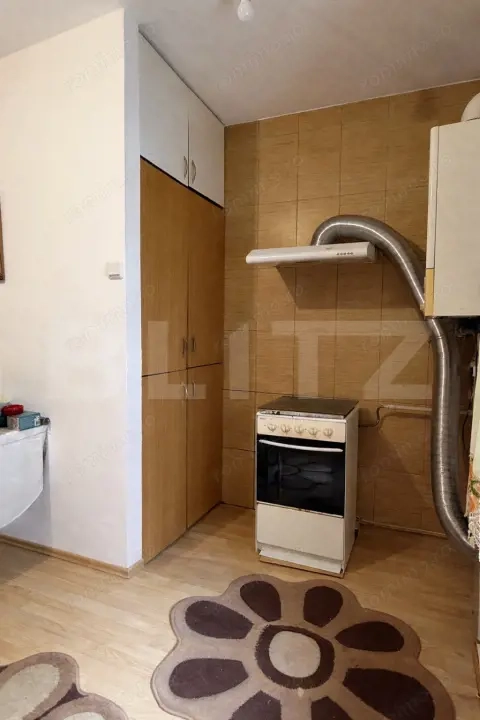Apartament 3 camere, 70 mp, Sângeorgiu de Mureș, zonă Semicentrală — fotografia 3