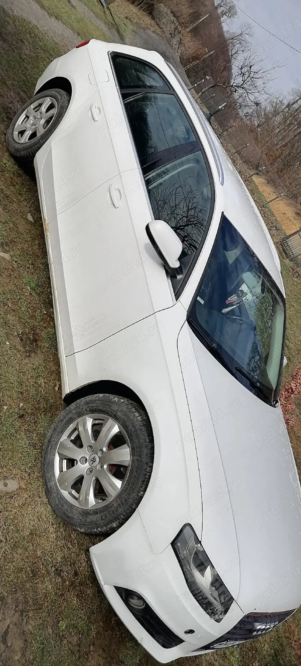 AUDI A4 2010 — imagine 4