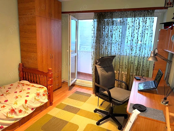 4 camere decomandate, etaj 8 din 11, Micro 18 — fotografia 3