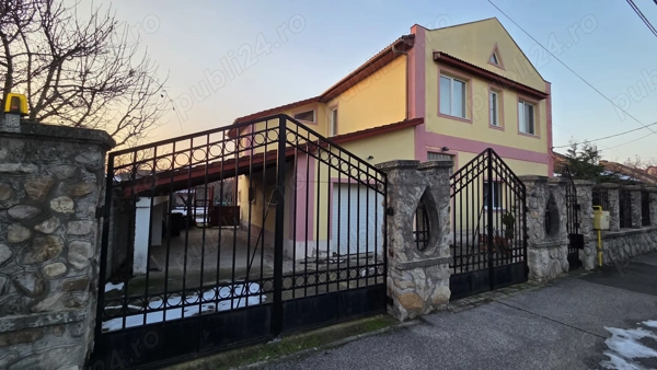 PROPRIETAR vand casa individuala 6 camere zona Girocului Musicescu