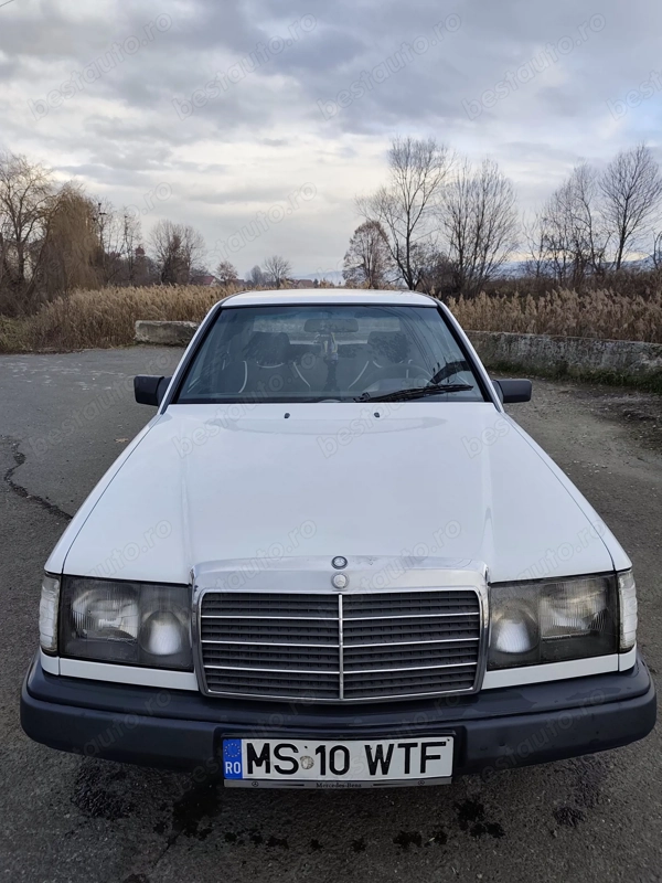 MERCEDES-BENZ E-Class 1988