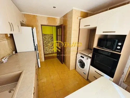 Trei camere,decomandat,etaj 2,renovat,utilat,mobilat,Valea Lupului lângă Primărie — fotografia 3