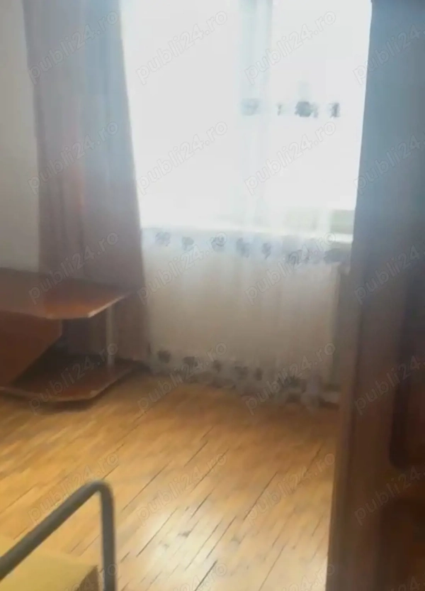 Vand CONVENABIL apartament 3 camere in GHERLA — fotografia 1