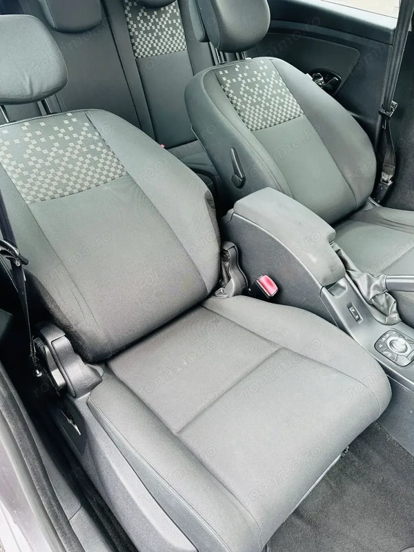 RENAULT Megane 2012 — imagine 18