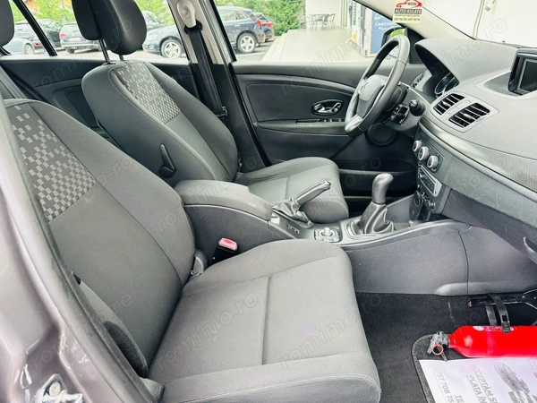 RENAULT Megane 2012 — imagine 13