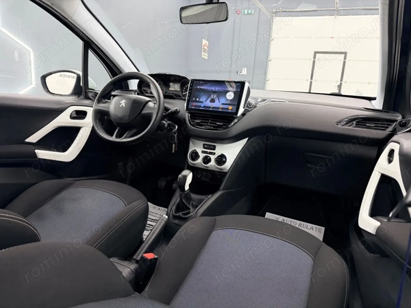 PEUGEOT 208 2017 — imagine 18