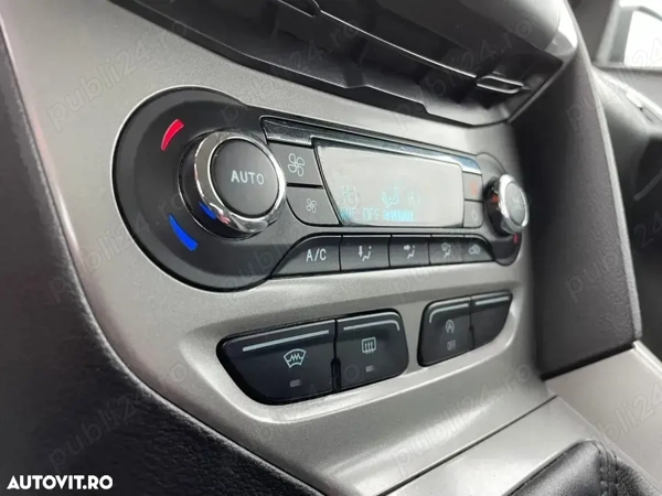 FORD Focus 2012 — imagine 4