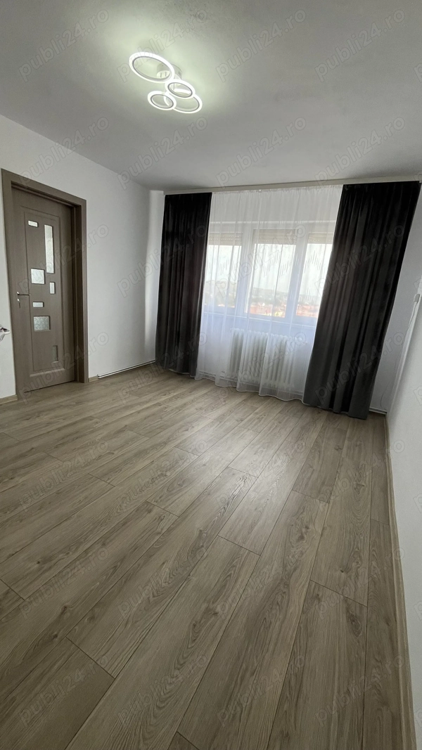 Apartament de vânzare în Sebeș jud. Alba recent renovat 2 camere 45mp — fotografia 1