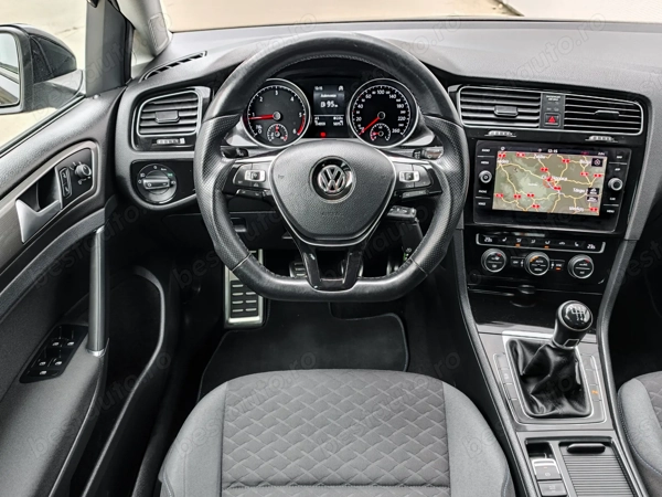 VOLKSWAGEN Golf 2018 — imagine 12