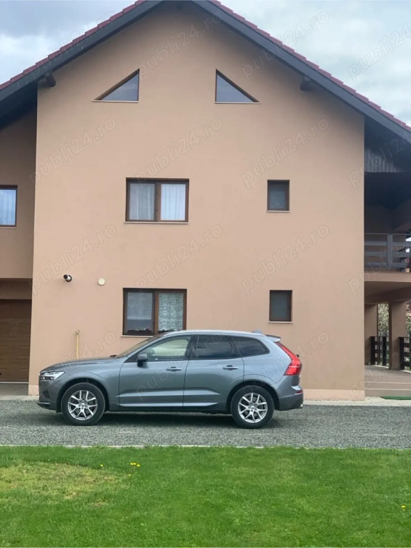 VOLVO XC60 2018