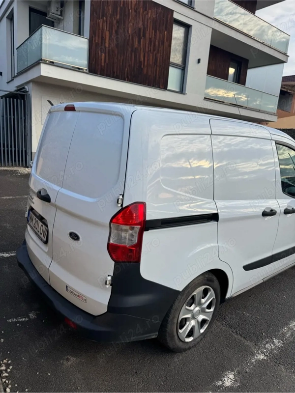FORD Courier 2020 — imagine 4