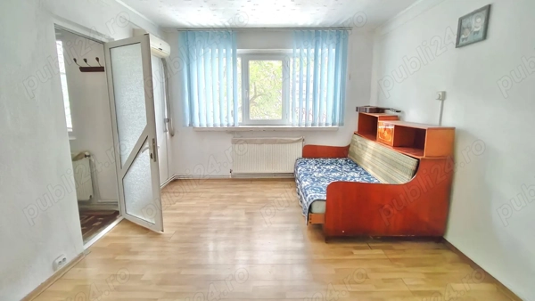 Vânzare apartament 3 camere - Călărași — fotografia 2