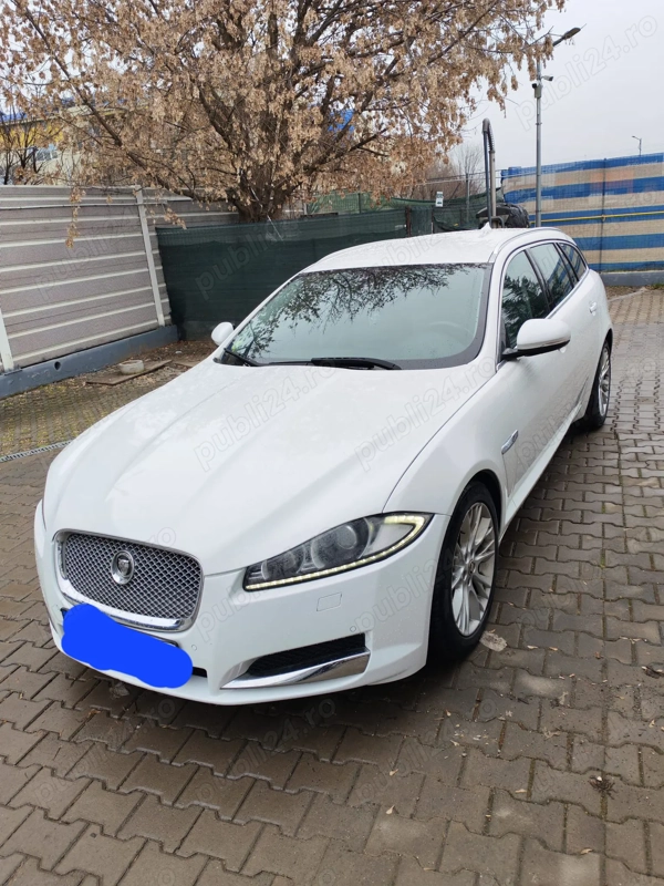 JAGUAR XF