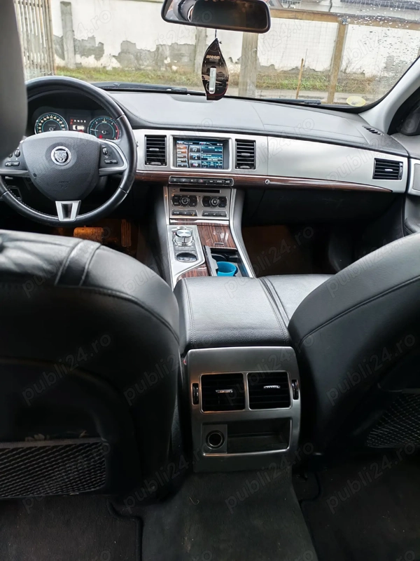 JAGUAR XF 2013 — imagine 4