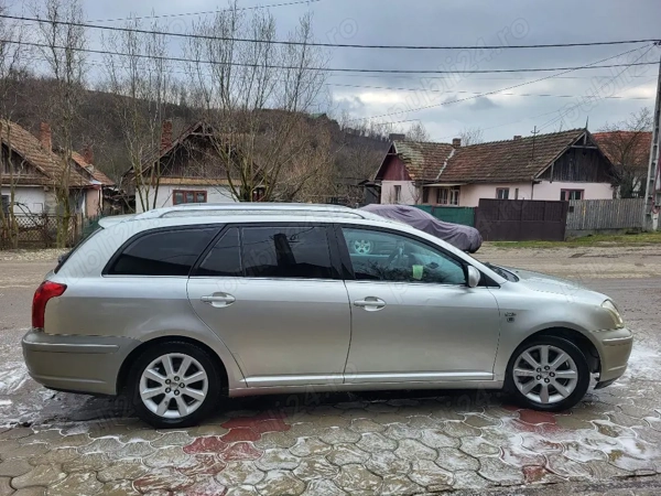 TOYOTA Avensis 2003 — imagine 2