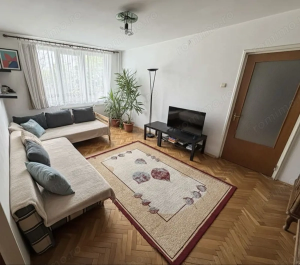 Vanzare apartament 3 camere Titan-6 minute metrou 1 Decembrie 1918 — fotografia 1