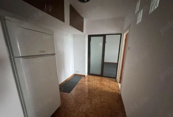 2camere Mihai Bravu vav de spitalul Victor Babes — fotografia 1