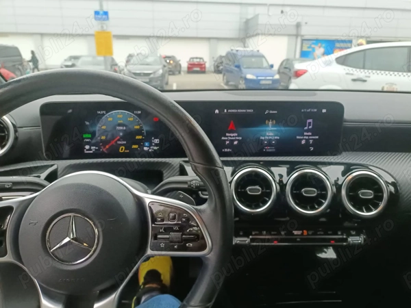 MERCEDES-BENZ A-Class 2022 — imagine 6