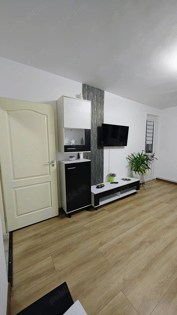 Apartament 2 camere Straja Lupeni — fotografia 3