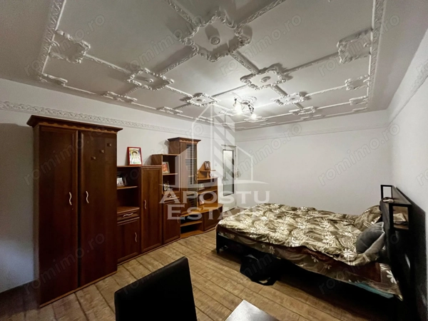 Apartament 3 camere de vanzare, zona Lipovei, Timisoara, jud.Timis — fotografia 1