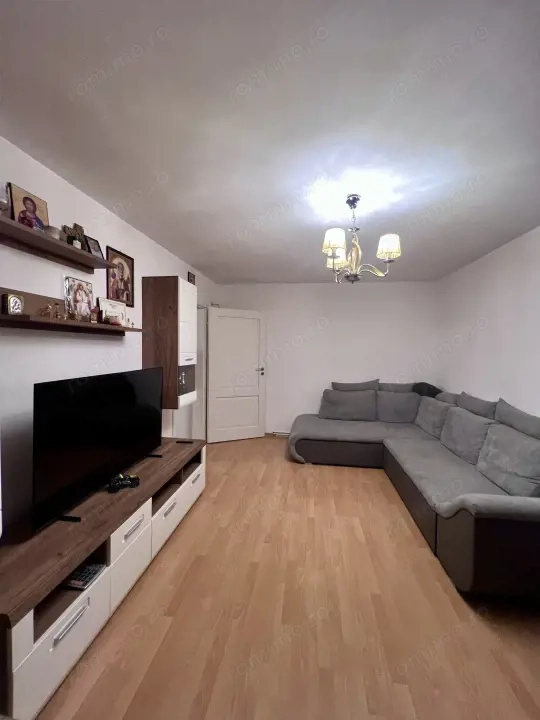Apartament modern 3 camere, decomandat, 70mp - zona Lipovei — fotografia 1