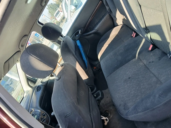 FORD Focus 2000 — imagine 5