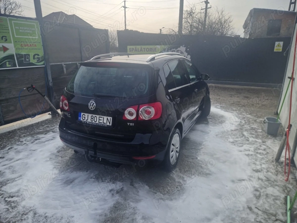 VOLKSWAGEN Golf 2011 — imagine 4