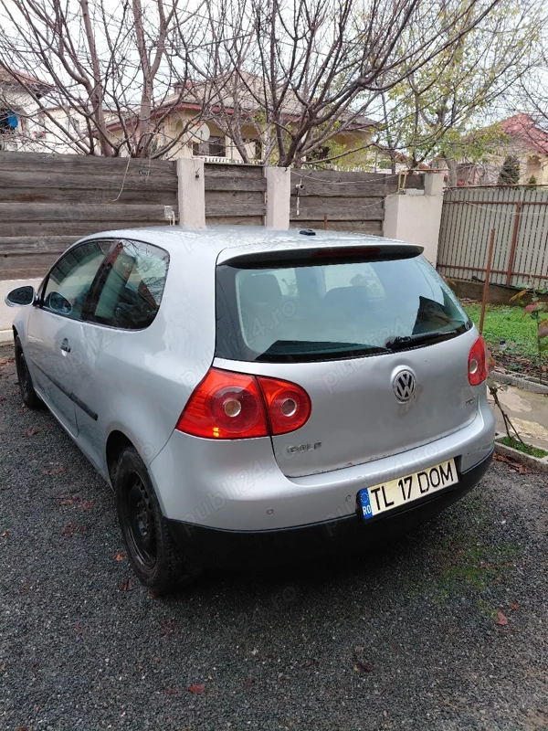 VOLKSWAGEN Golf 2003 — imagine 5