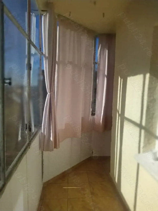 inchiriere garsoniera — fotografia 3