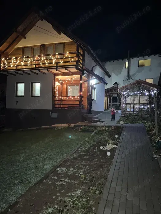Vand casa S+P+M in zona Tocile