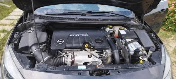 Opel Astra J Sport Tourer 2015 -diesel- 129800