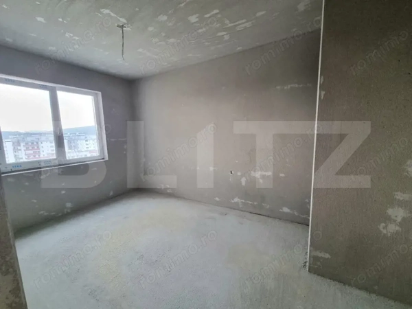 Apartament cu CF, 3 camere, semifinisat, zona BMW — fotografia 3