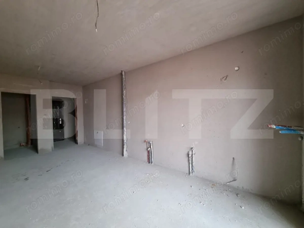 Apartament 2 camere, etaj intermediar, zona Vivo — fotografia 1