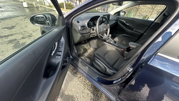 HYUNDAI i30 2024 — imagine 5